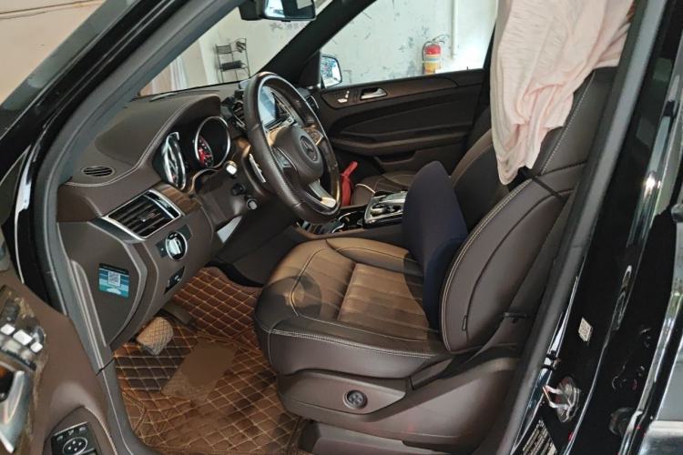 Used Mercedes-Benz GLS-Class  Left Front Seat