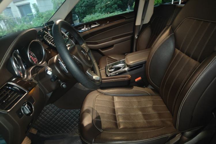 Used Mercedes-Benz GLS-Class  Left Front Seat
