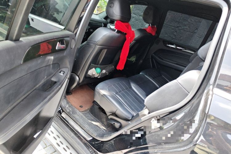 Used Mercedes-Benz GLS-Class 2018 GLS 450 U.S. specification Left Rear Seat