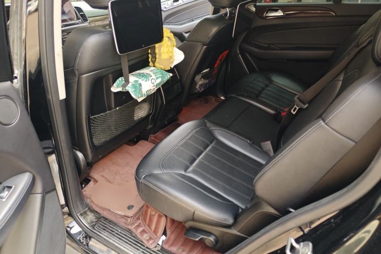 Used Mercedes-Benz GLS-Class 2018 GLS 450 U.S. specification Left Rear Seat