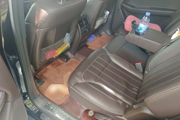 Used Mercedes-Benz GLS-Class 2018 GLS 450 Luxury Package Sport Package Radar Package Plus Version Left Rear Seat