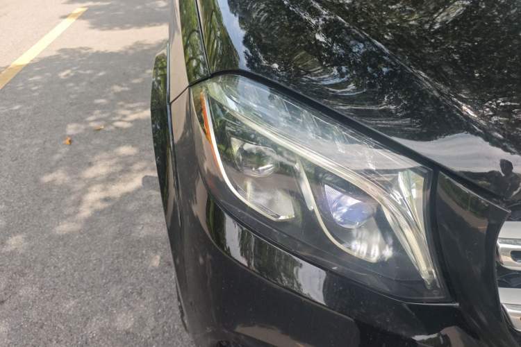 Used Mercedes-Benz GLS-Class 2018 GLS 450 Luxury Package Sport Package Radar Package Plus Version Right Front Headlight