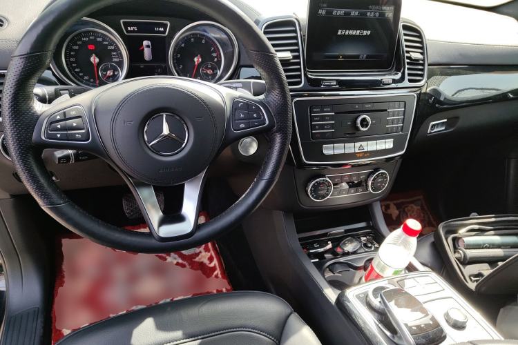 Used Mercedes-Benz GLS-Class 2018 GLS 450 U.S. specification Steering Wheel
