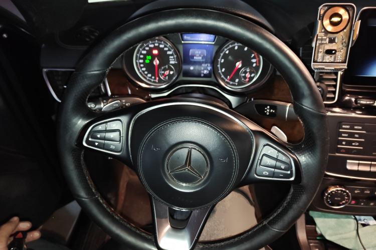 Used Mercedes-Benz GLS-Class 2018 GLS 450 European Version Steering Wheel