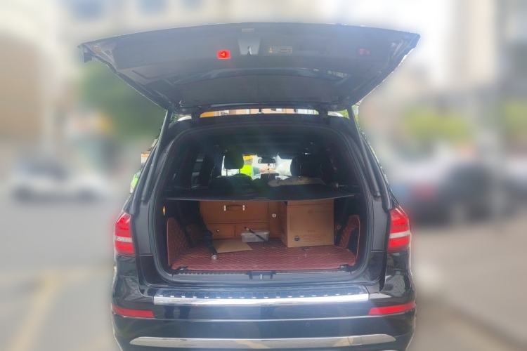 Used Mercedes-Benz GLS-Class  Trunk