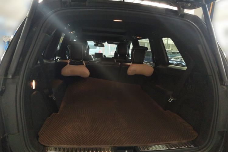 Used Mercedes-Benz GLS-Class 2018 GLS 450 U.S. specification Trunk