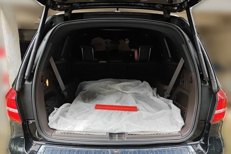 Used Mercedes-Benz GLS-Class  Trunk