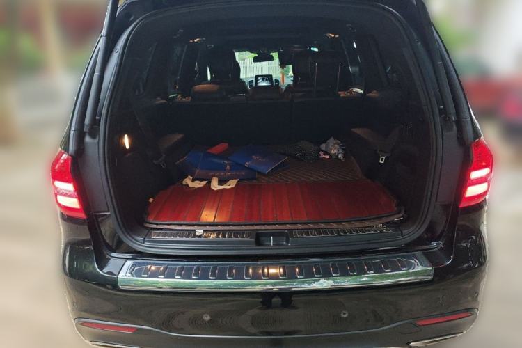 Used Mercedes-Benz GLS-Class  Trunk