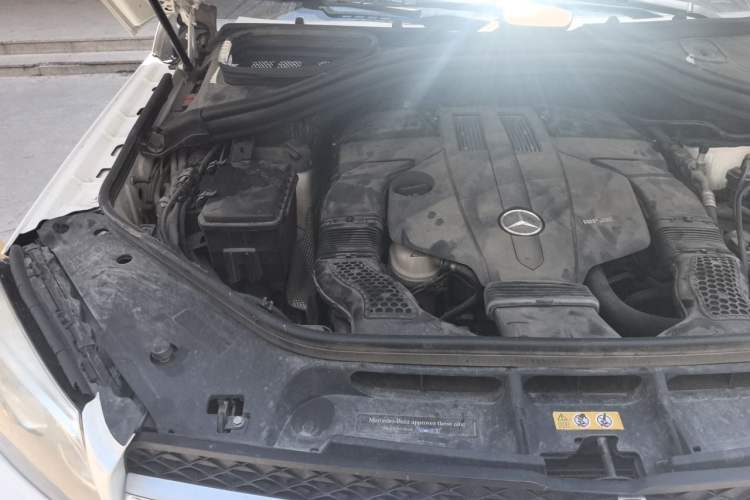 Used Mercedes-Benz GLS-Class 2018 GLS 450 U.S. specification Engine Bay Right