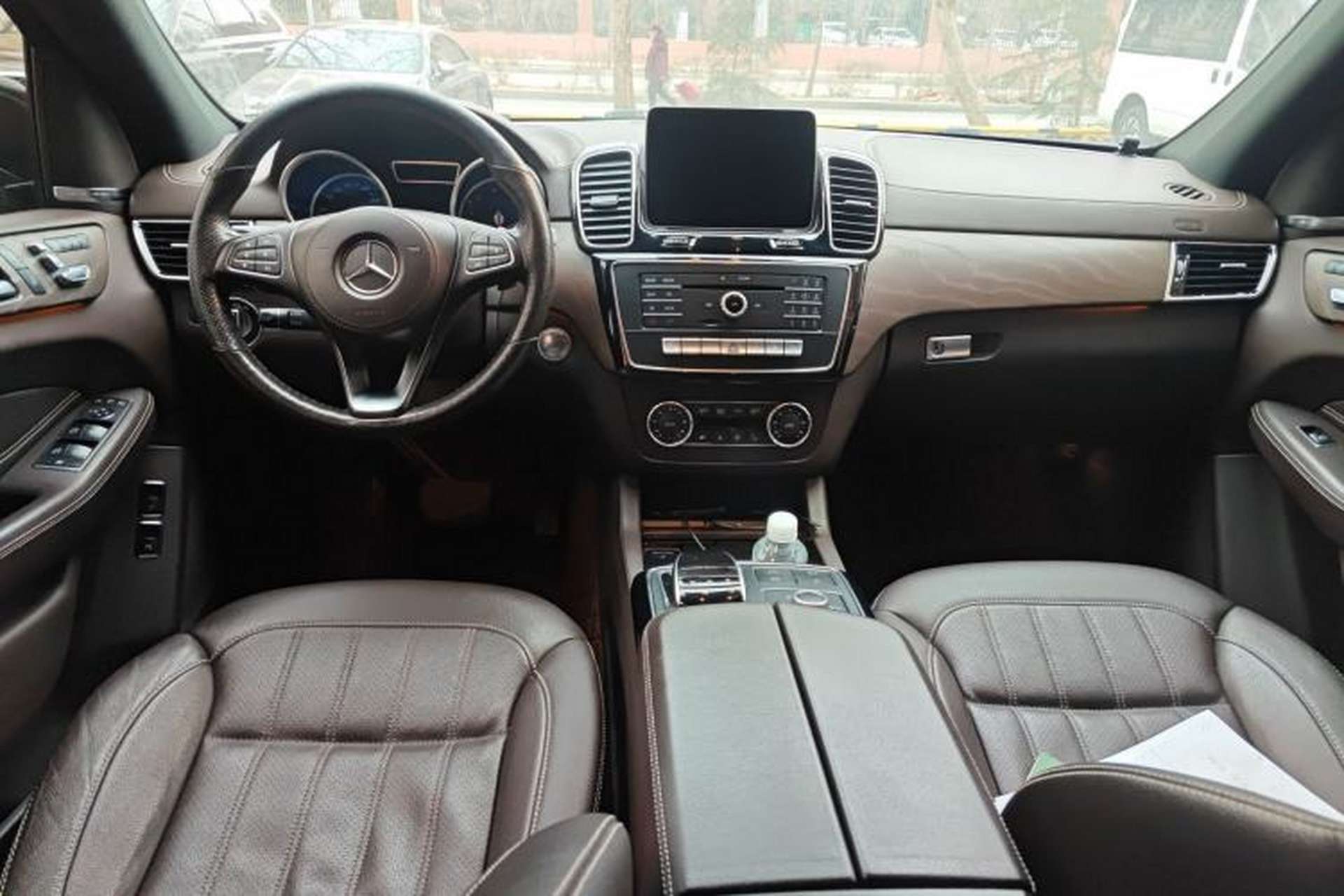 Used Mercedes-Benz GLS-Class 2019 GLS 450 7-seater U.S. specification Center Console