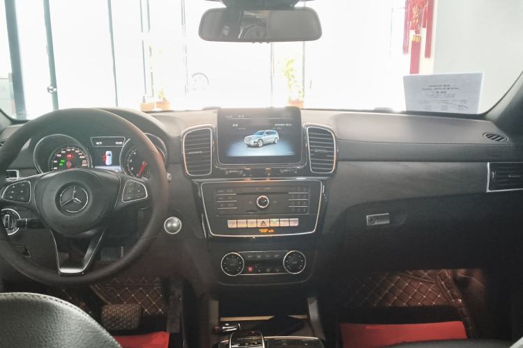 Used Mercedes-Benz GLS-Class 2019 GLS 450 7-seater U.S. specification Center Console