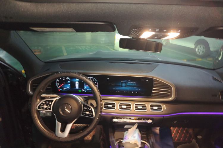 Used Mercedes-Benz GLS-Class 2019 GLS 450 7-seater U.S. specification Center Console