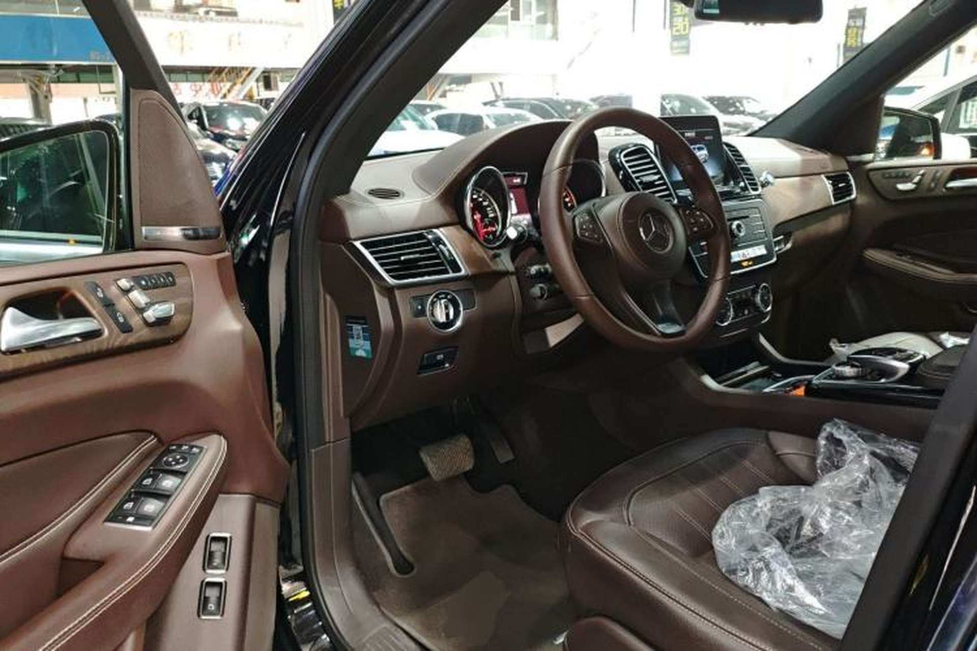Used Mercedes-Benz GLS-Class 2019 GLS450 Package P01 US specification Driver Seat