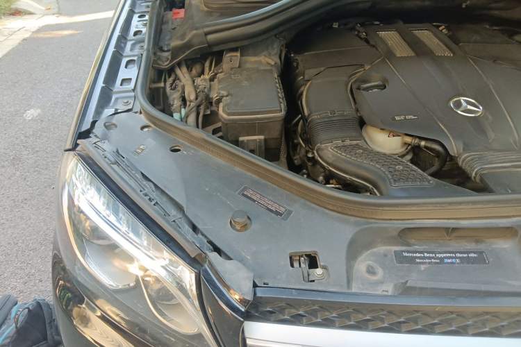 Used Mercedes-Benz GLS-Class 2019 GLS 450 7-seater U.S. specification Engine Bay Right