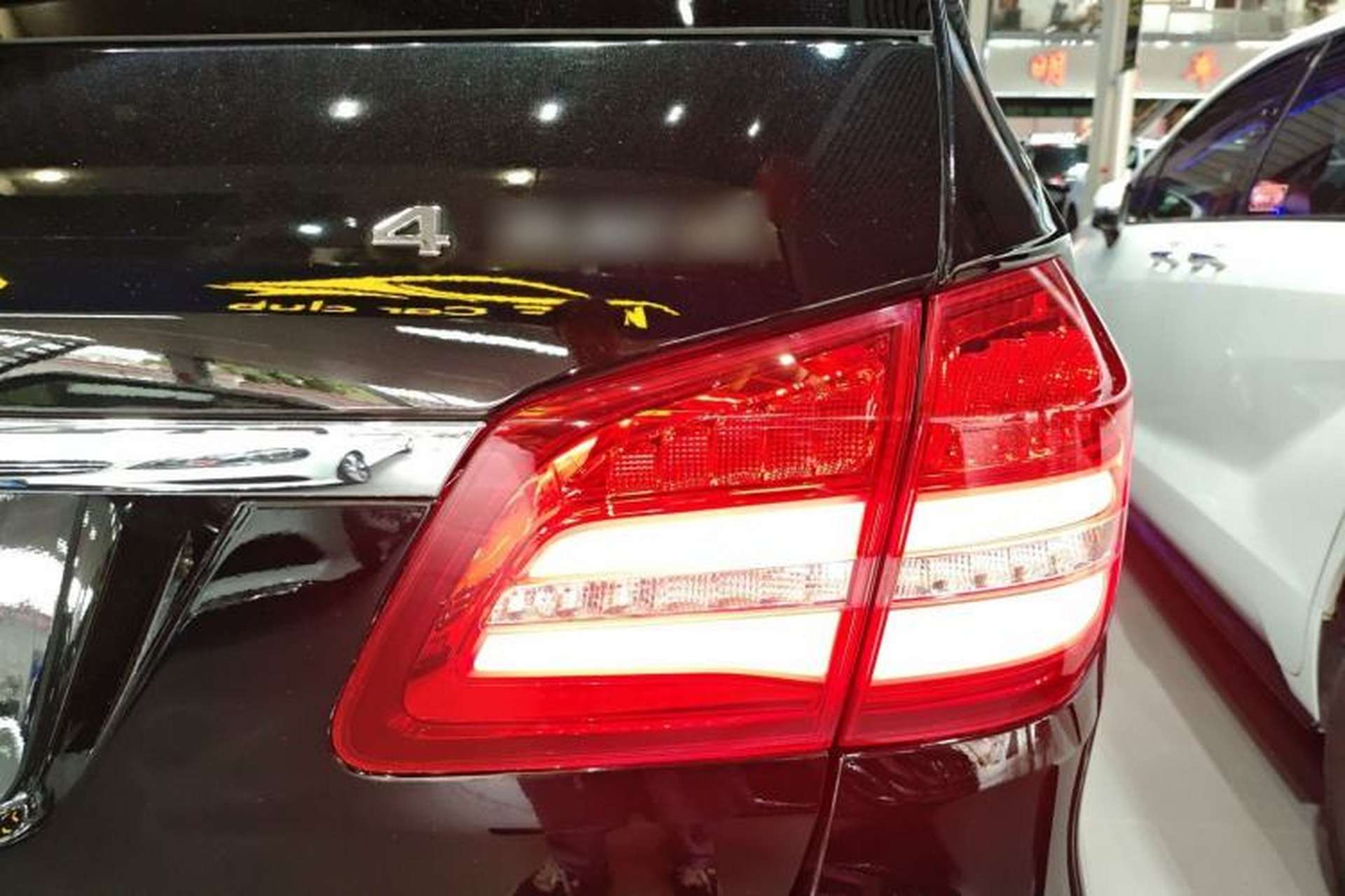 Used Mercedes-Benz GLS-Class 2019 GLS450 Package P01 US specification Exterior 3