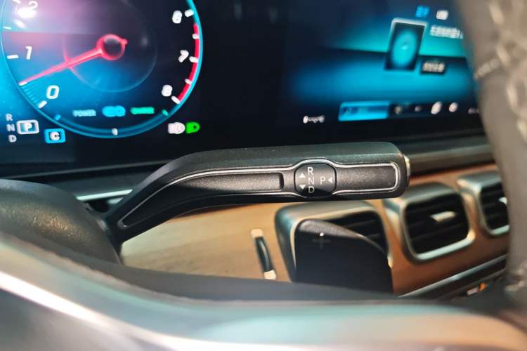 Used Mercedes-Benz GLS-Class 2019 GLS 450 7-seater U.S. specification Gear Lever
