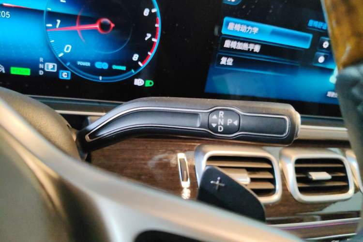 Used Mercedes-Benz GLS-Class  Gear Lever