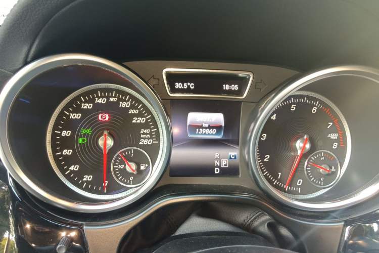 Used Mercedes-Benz GLS-Class 2019 GLS 450 7-seater U.S. specification Instrument Cluster