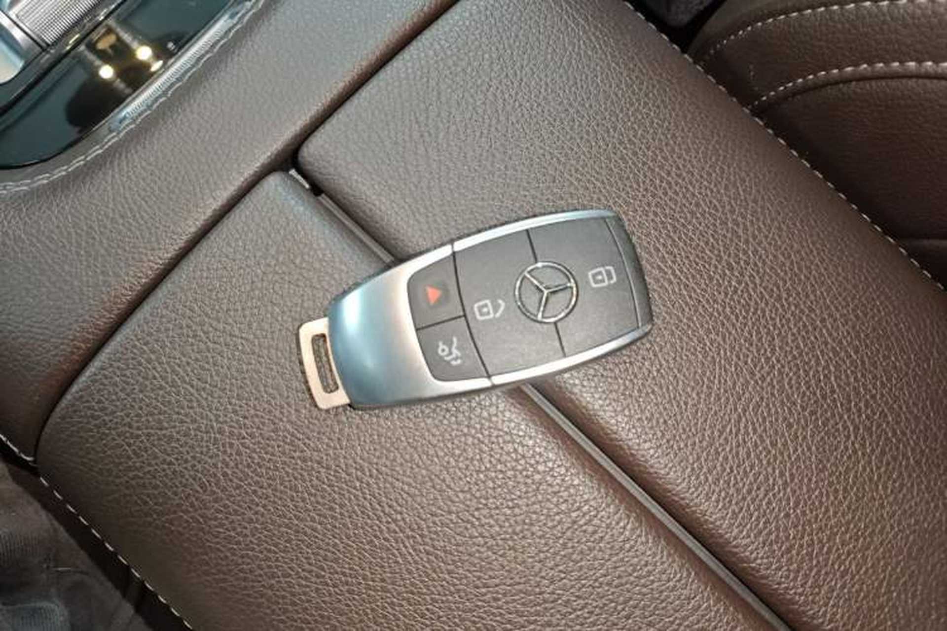 Used Mercedes-Benz GLS-Class 2019 GLS 320 4MATIC Exclusive Edition Interior 1