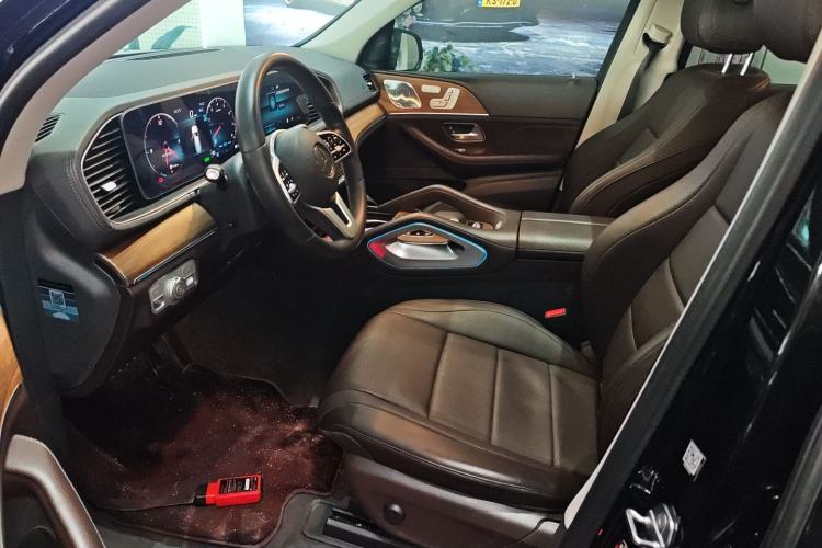 Used Mercedes-Benz GLS-Class 2019 GLS 450 7-seater U.S. specification Left Front Seat