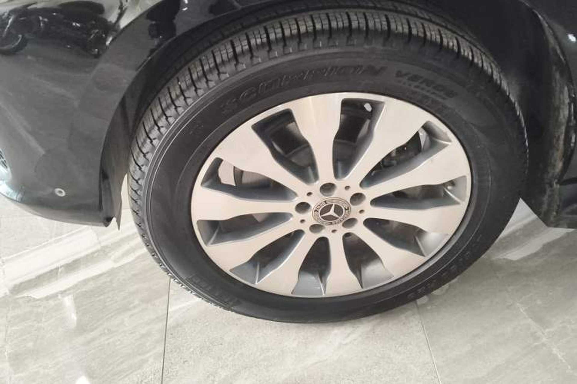 Used Mercedes-Benz GLS-Class 2019 GLS 450 7-seater U.S. specification Left Front Wheel Hub