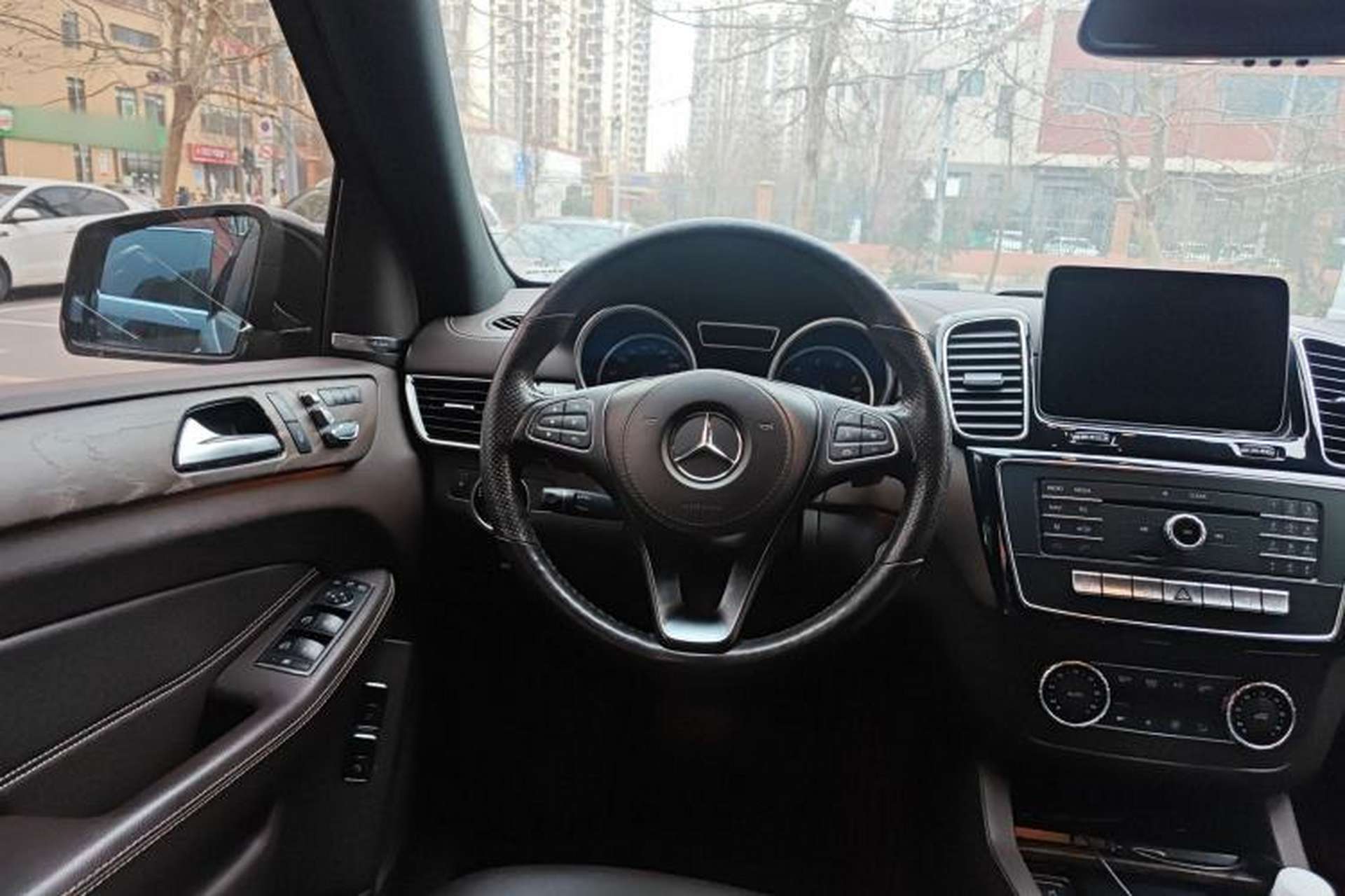 Used Mercedes-Benz GLS-Class 2019 GLS 450 7-seater U.S. specification Steering Wheel