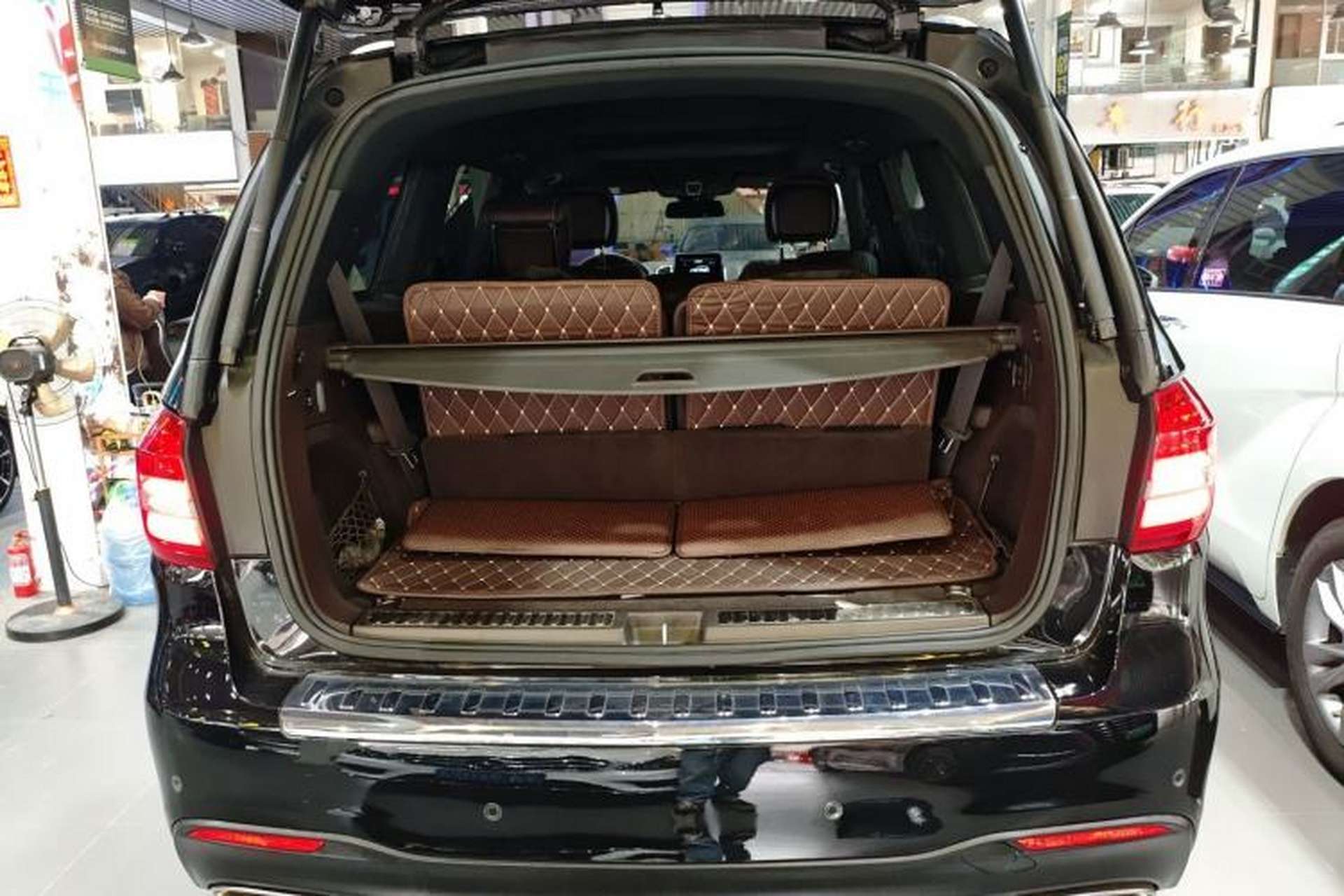 Used Mercedes-Benz GLS-Class 2019 GLS450 Package P01 US specification Trunk