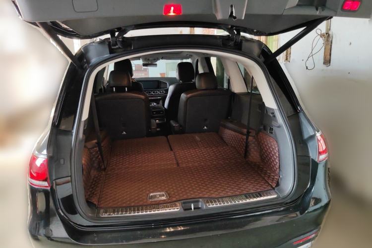 Used Mercedes-Benz GLS-Class  Trunk