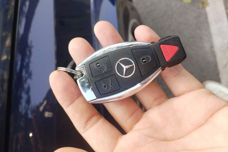 Used Mercedes-Benz GLS-Class 2019 GLS 450 7-seater U.S. specification Vehicle Key