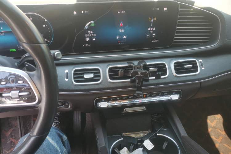 Used Mercedes-Benz GLS-Class 2020 GLS 450 6-seater panoramic roof 20-inch wheels U.S. specification Audio And AC Panel