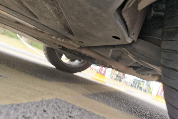 Used Mercedes-Benz GLS-Class  Chassis Rear Left