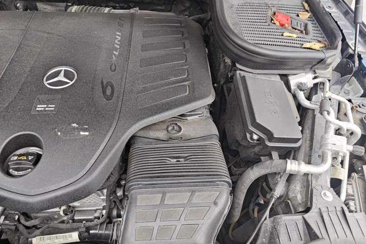 Used Mercedes-Benz GLS-Class  Engine Bay Left