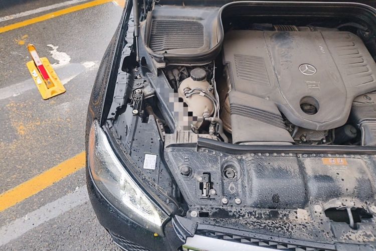 Used Mercedes-Benz GLS-Class  Engine Bay Right