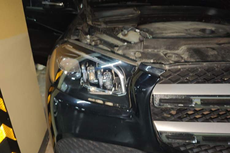 Used Mercedes-Benz GLS-Class 2020 GLS450 7-seater panoramic roof 20-inch wheels U.S. specification Right Front Headlight