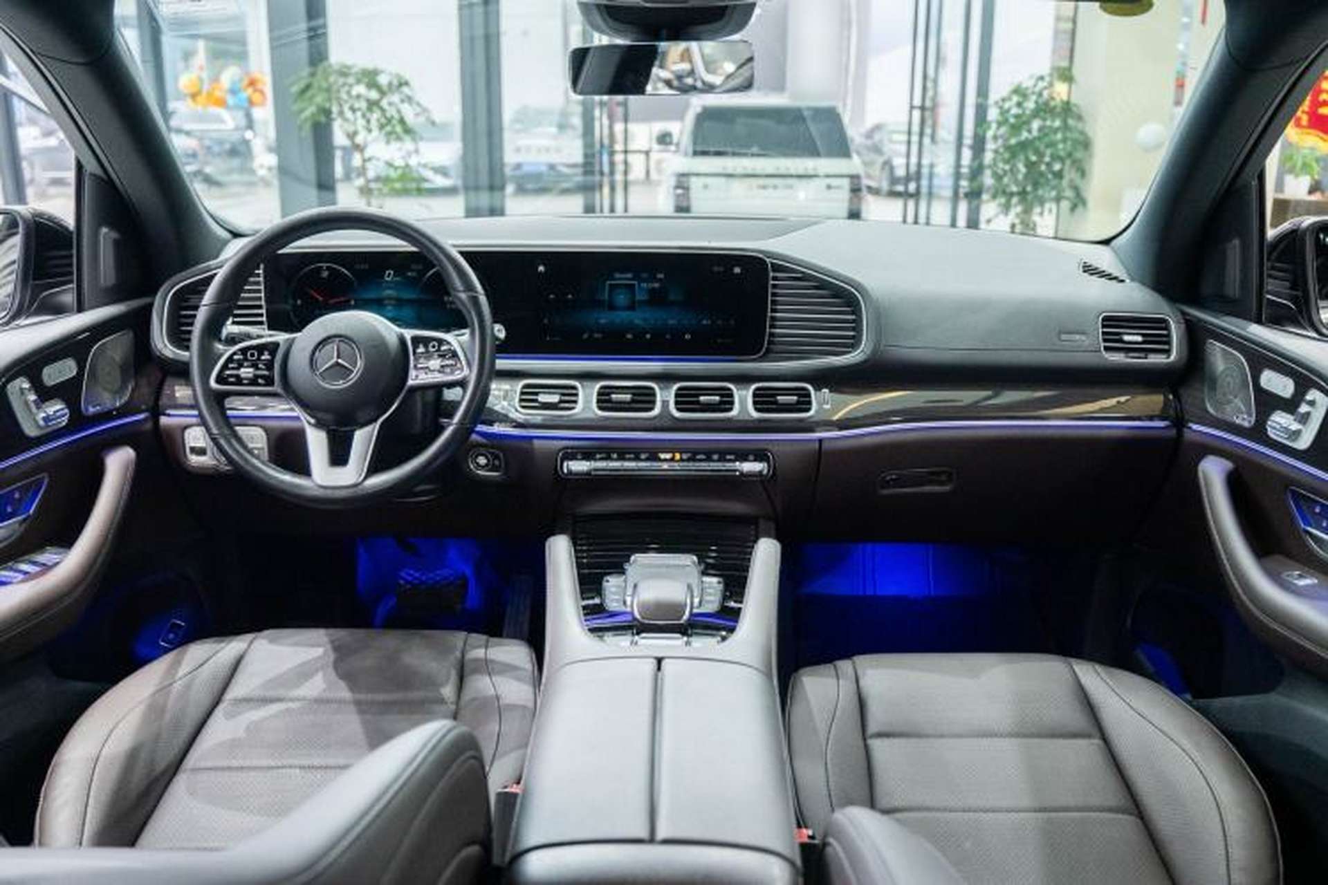 Used Mercedes-Benz GLS-Class 2021 GLS 450 7-seater panoramic roof 20-inch wheels US specification Center Console