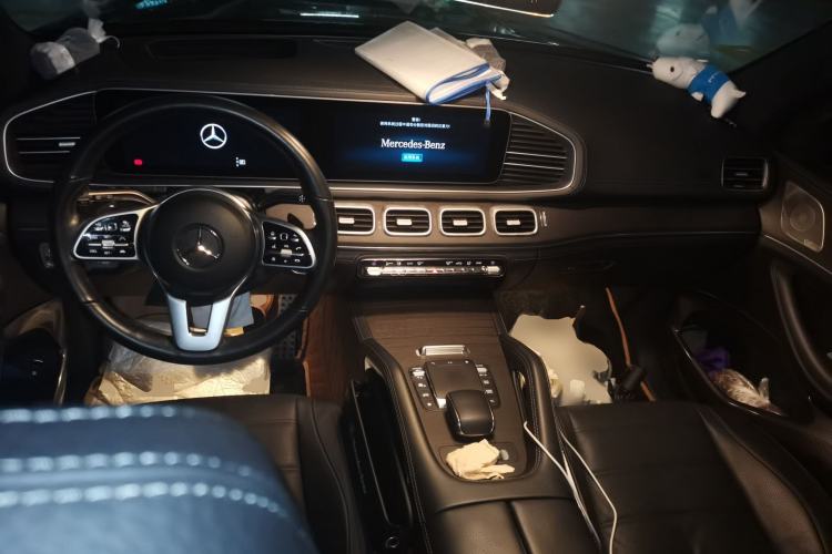 Used Mercedes-Benz GLS-Class 2021 GLS 450 7-seater U.S. specification Center Console