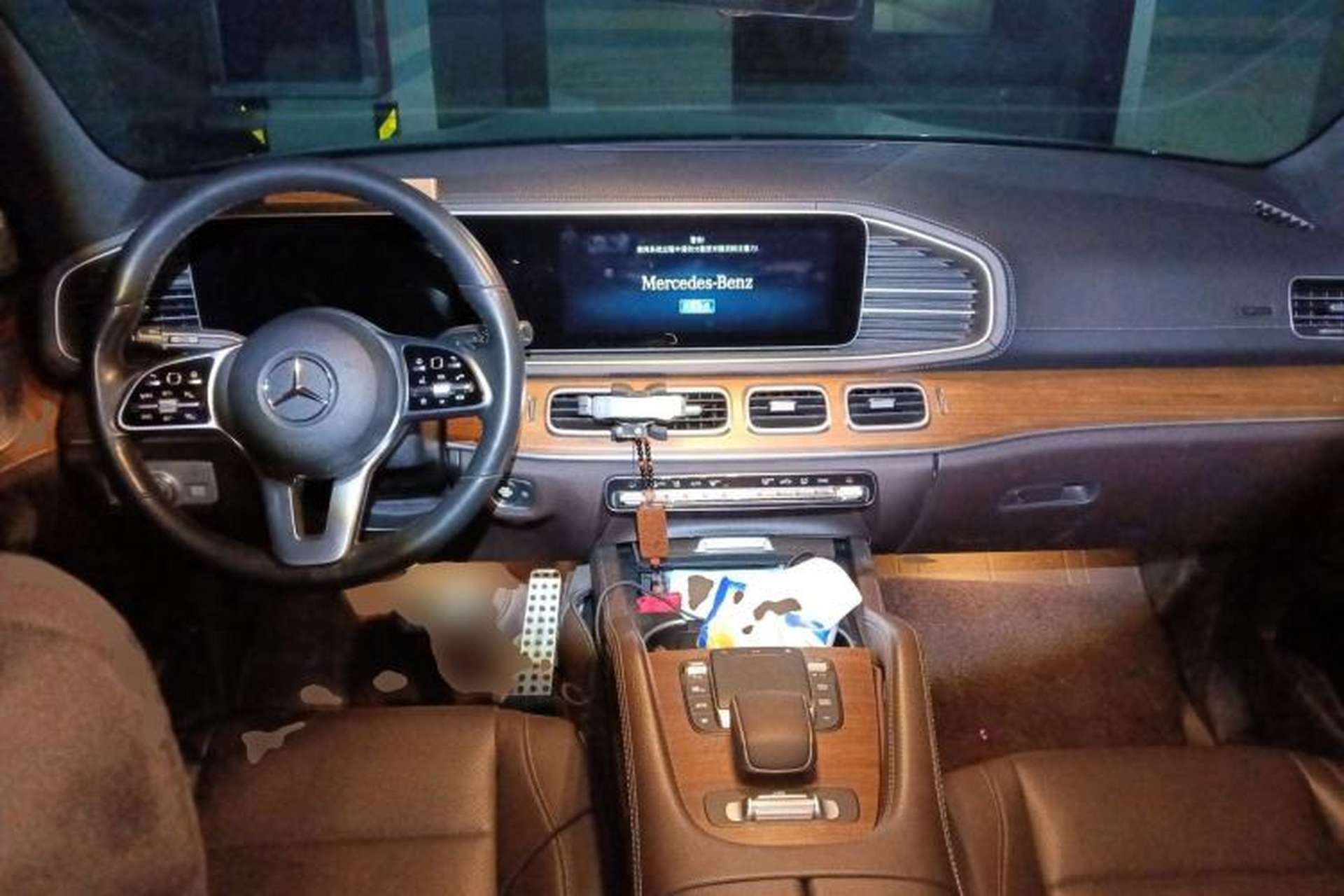 Used Mercedes-Benz GLS-Class  Center Console
