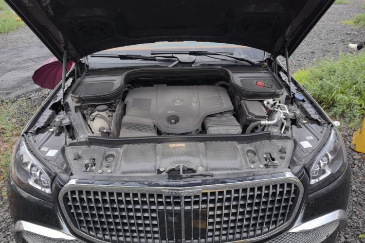 Used Mercedes-Benz GLS-Class 2021 GLS 450 7-seater U.S. specification Engine Bay