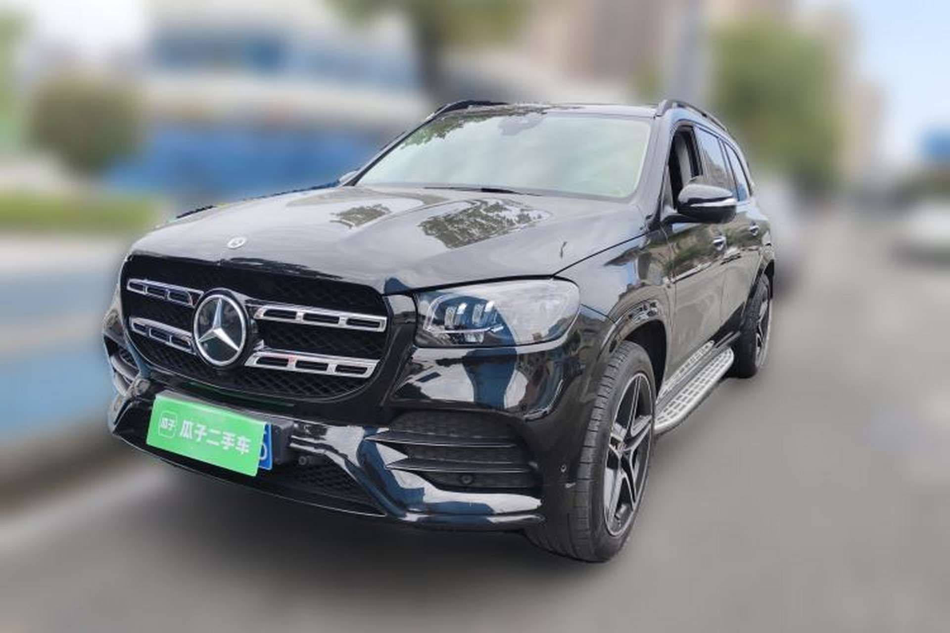 Used Mercedes-Benz GLS-Class  Front Left 45 Deg