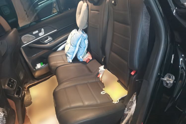 Used Mercedes-Benz GLS-Class 2021 GLS 450 7-seater U.S. specification Left Rear Seat