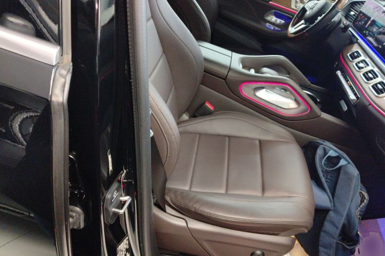Used Mercedes-Benz GLS-Class 2021 GLS 450 7-seater U.S. specification Right Front Seat