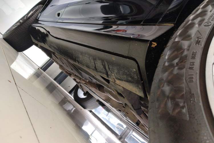 Used Mercedes-Benz GLS-Class 2021 GLS 450 7-seater U.S. specification Right Side Sill