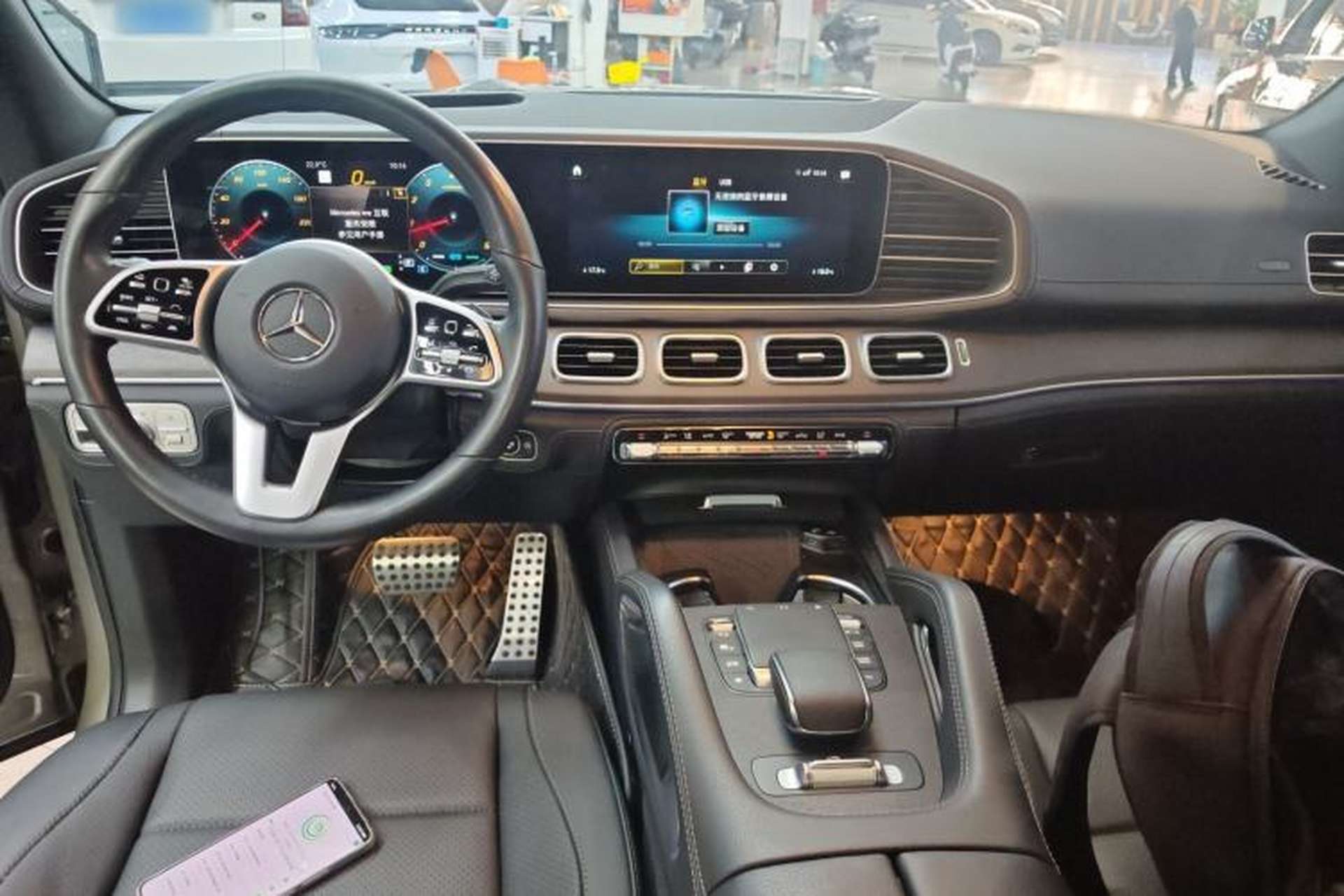 Used Mercedes-Benz GLS-Class 2021 GLS450 6-seater Luxury Package Sport Package Radar Package Plus Version Center Console