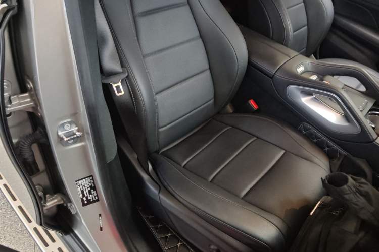 Used Mercedes-Benz GLS-Class 2021 GLS450 6-seater Luxury Package Sport Package Radar Package Plus Version Right Front Seat