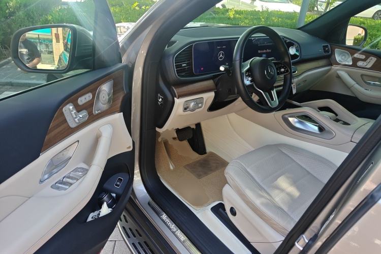 Used Mercedes-Benz GLS-Class  Driver Seat