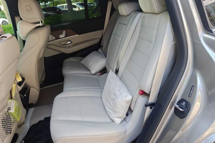 Used Mercedes-Benz GLS-Class  Left Rear Seat