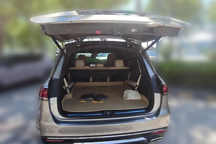 Used Mercedes-Benz GLS-Class  Trunk