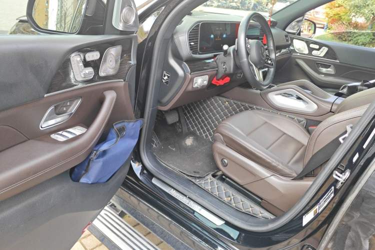Used Mercedes-Benz GLS-Class 2022 GLS 450 7-seater small windows 21-inch wheels Mexican specification Driver Seat