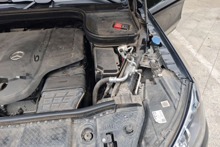 Used Mercedes-Benz GLS-Class  Engine Bay Left