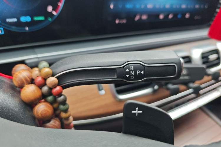 Used Mercedes-Benz GLS-Class  Gear Lever